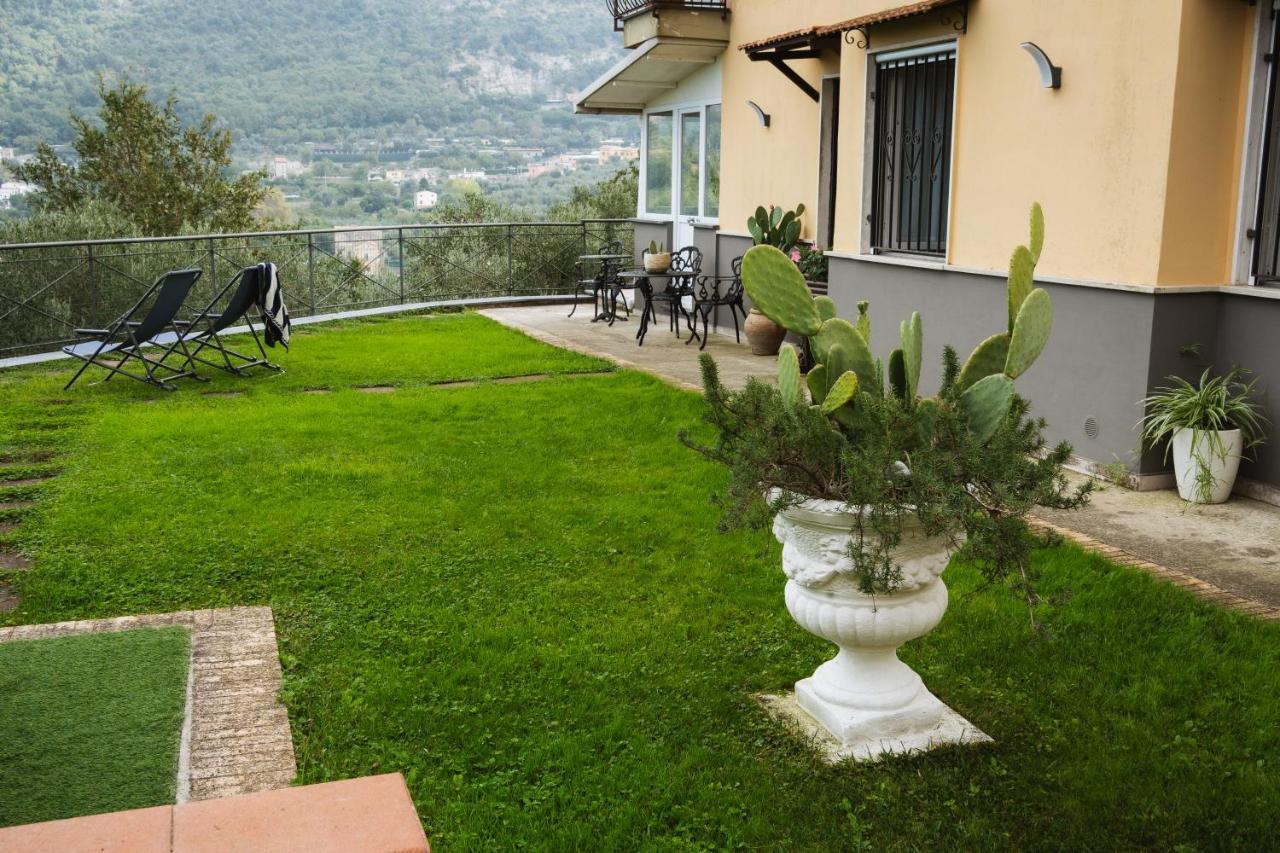 Villa Fanella, Independent House Between Sorrento & Amalfi П'яно-ді-Сорренто Екстер'єр фото