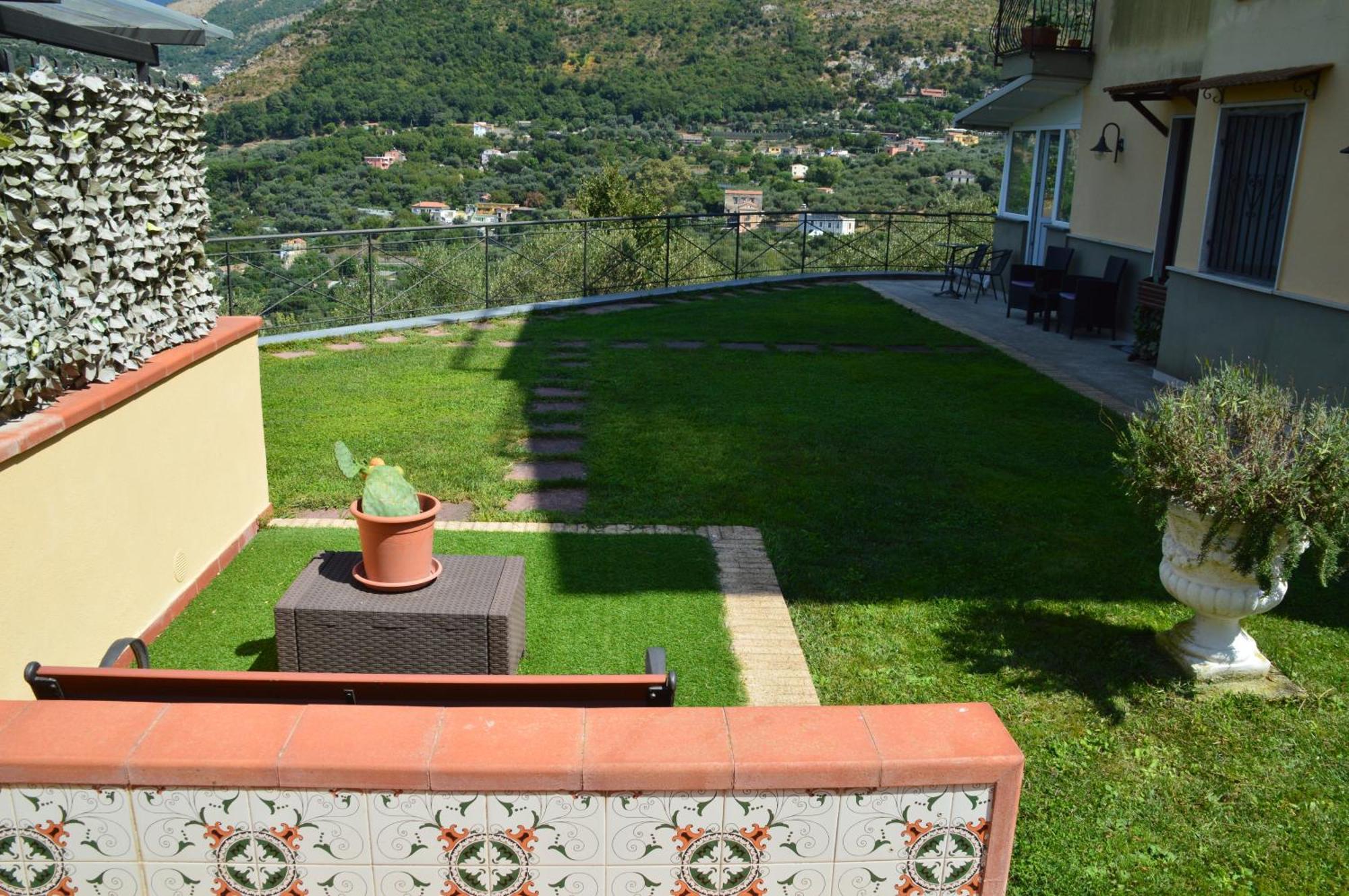 Villa Fanella, Independent House Between Sorrento & Amalfi П'яно-ді-Сорренто Екстер'єр фото